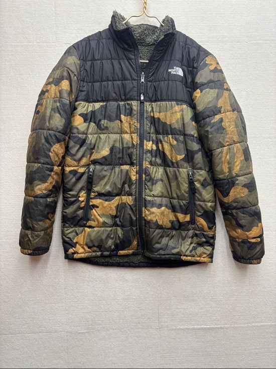 The North Face Other - The North Face | XL Camouflage Insulated Puffer Jacket - reversible green